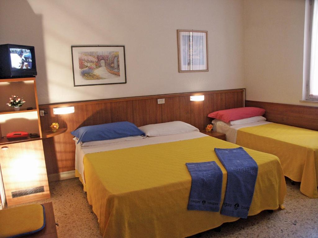 Hotel Bologna San Benedetto del Tronto Zimmer foto